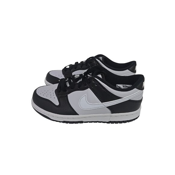 Nike Dunk Low Big Kids Basketball Shoe (HQ3810-001, Black/Wolf Grey) Size 5.5Y - Picture 4 of 8